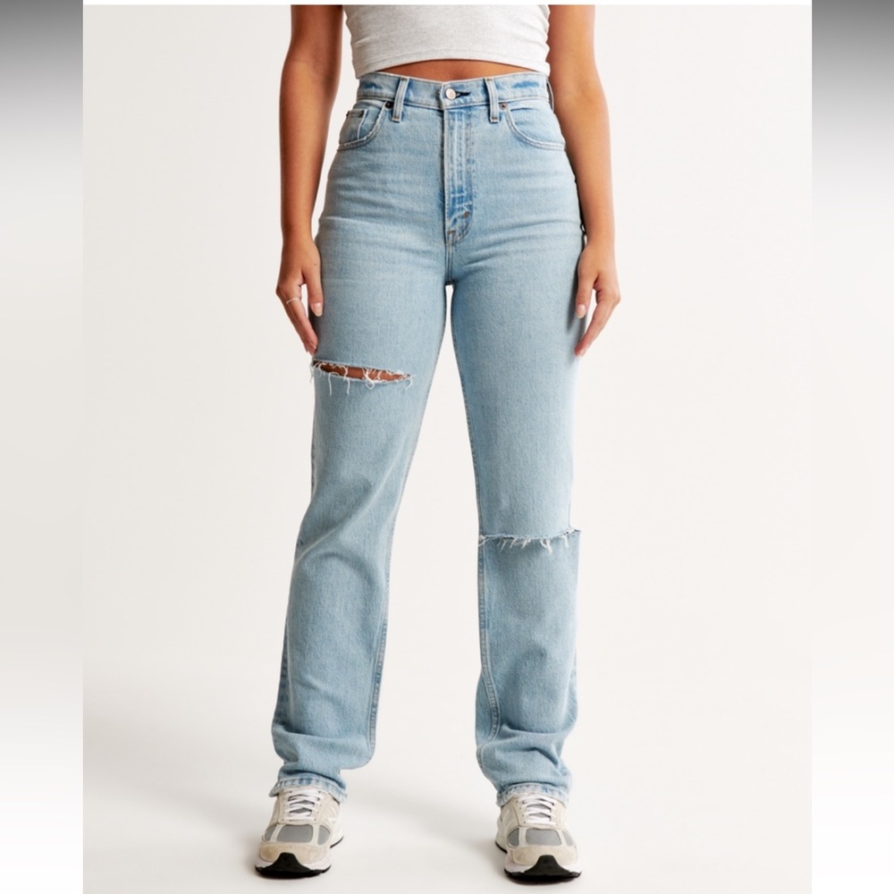abercrombie ripped jeans